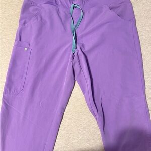 Figs Purple Scrub Set